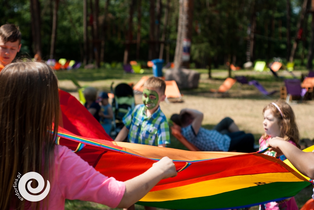 zabawy-z-chustą-animacyjną-konin-sieradz-turek