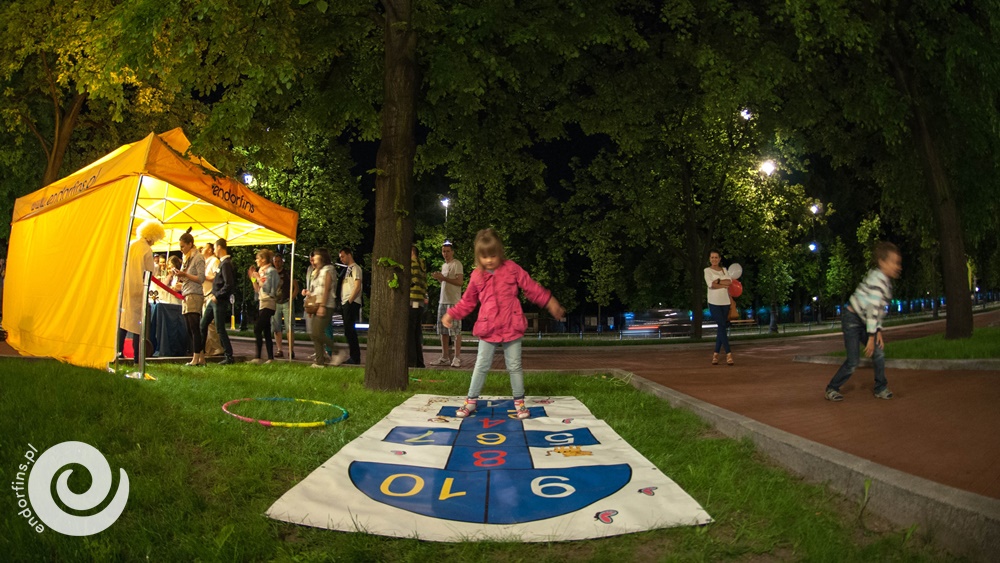 gry wielkoformatowe - mega klasy